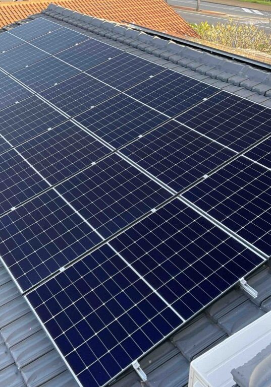 solar battery in Carine