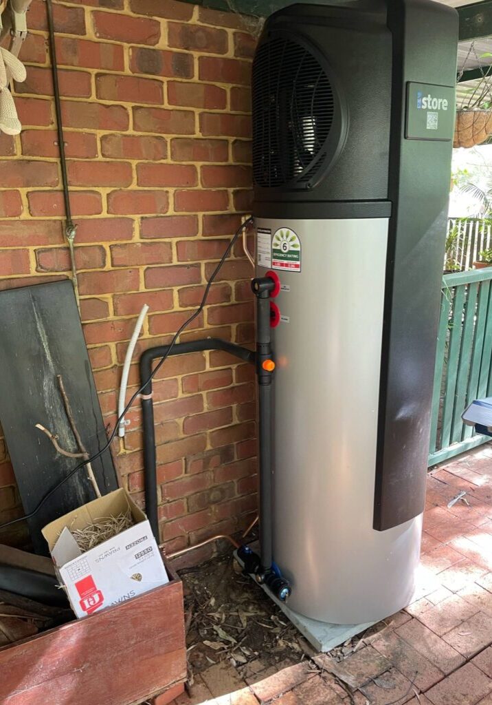 270L iStore Heat Pump in Oakford