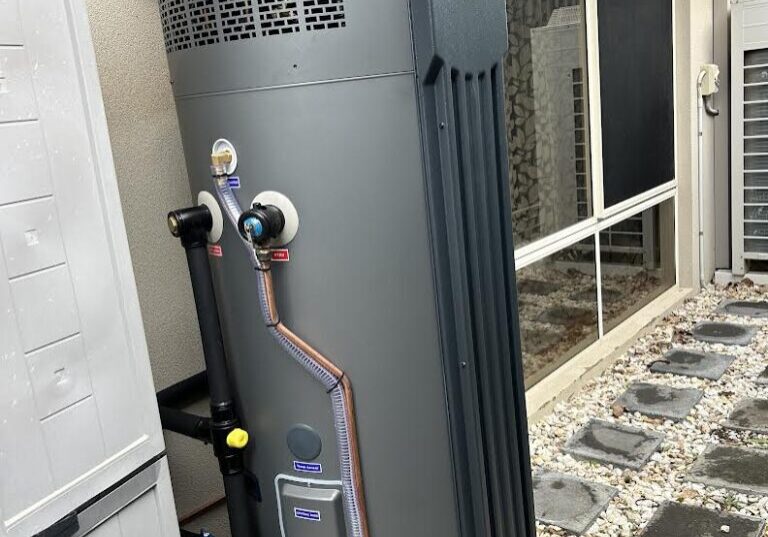 Apricus Heat Pump In Hillarys
